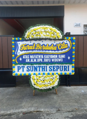 Papan Bunga Duka di Kelumpang Hulu
