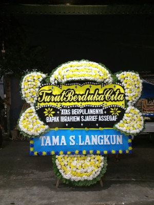 Papan Bunga Duka di Kelumpang Hulu